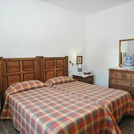 Playa Blanca Sleeps 5 With Pool And Wifi Villa