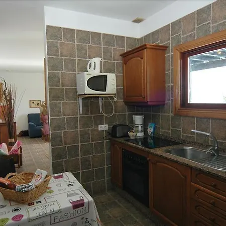 Villa Playa Blanca Sleeps 5 With Pool And Wifi *